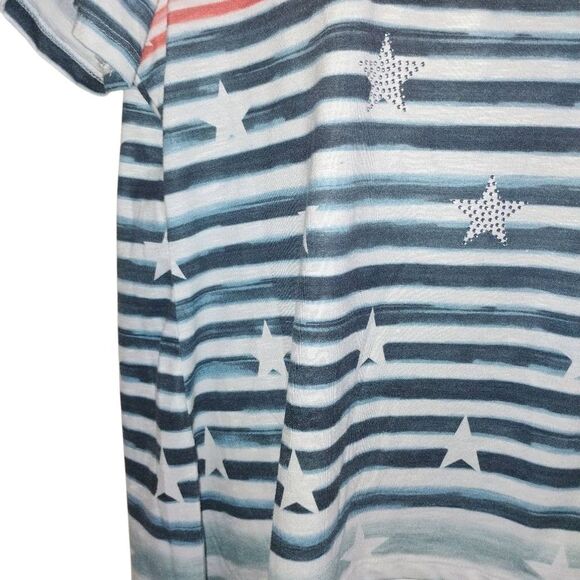 Thomas & Olivia Red and Blue Boxy Relaxed T-Shirt - Picture 7 of 11